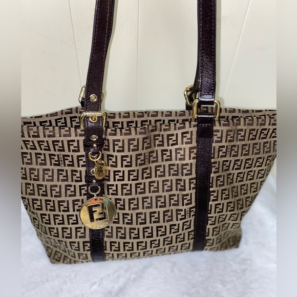 Fendi Handbags - Authentic fendi tote
